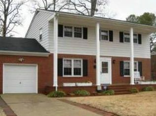 21 Alexander Dr, Hampton, VA 23664