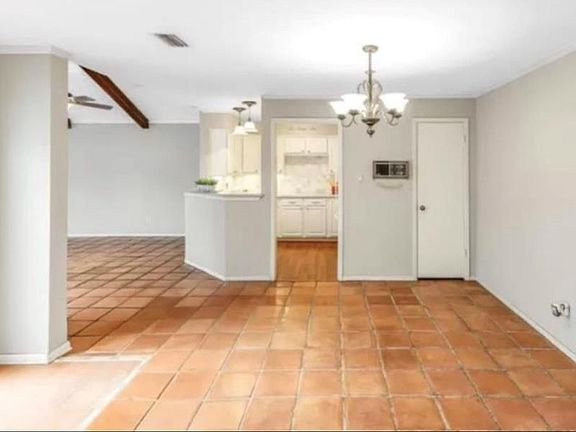 5th image of 12800 Briar Forest Dr Unit 154