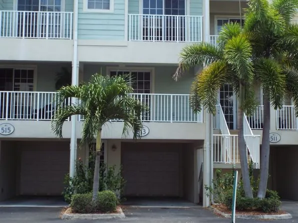 513 Bahia Beach Blvd, Ruskin, FL 33570