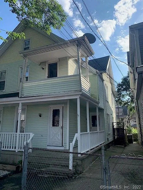 side of the house - 1391 Park Ave #2