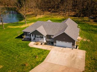 6398 Starview Ct, Carbondale, IL 62902