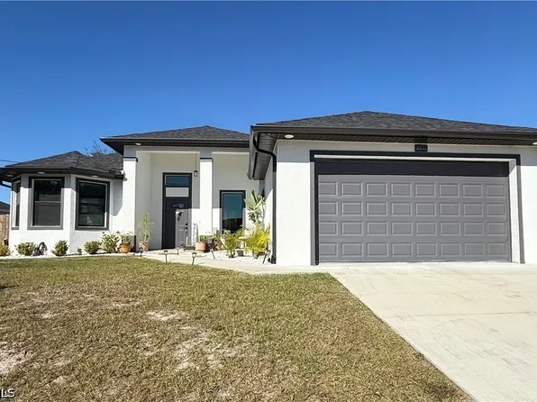 3800 10th St W, Lehigh Acres, FL 33971
