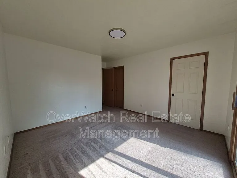 6872 Tamir Ave — Photo 17