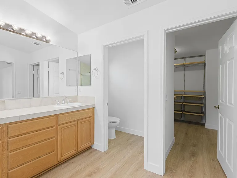 11349 Ferrara Ln — Photo 31
