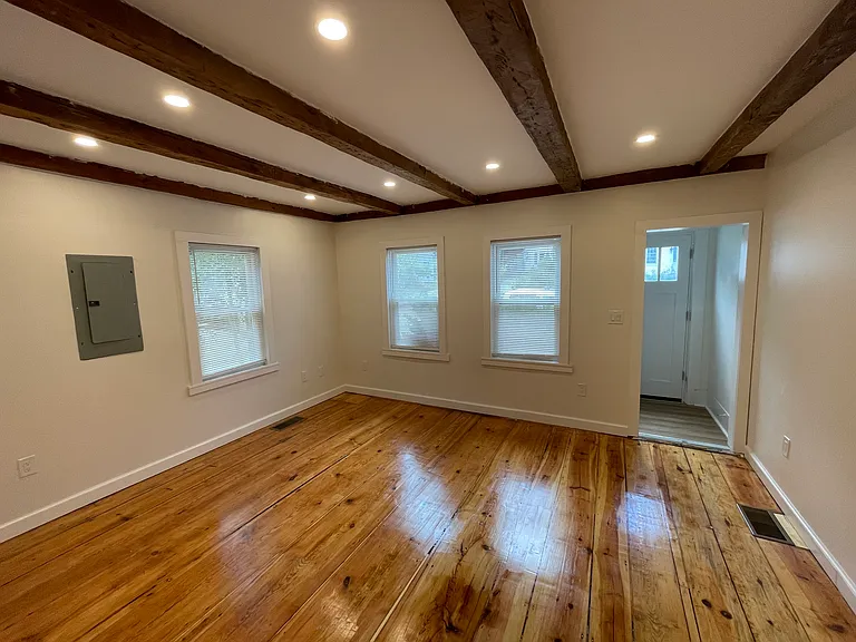 456 N State St #1 — Photo 22