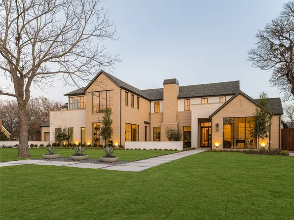 8566 Forest Hills Blvd, Dallas, TX 75218