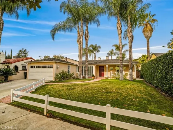 10419 Bloomfield St, North Hollywood, CA 91602