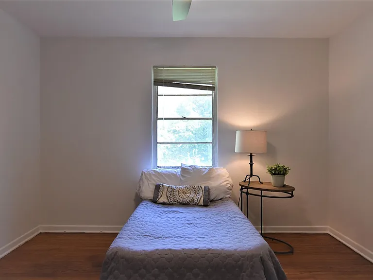 1202 Sunnyside Ave — Photo 13