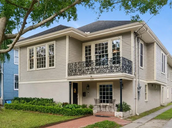 2215 Calhoun St, New Orleans, LA 70118