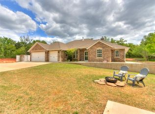 13301 Chuckwagon Rd, Luther, OK 73054