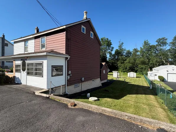 450 Old Cranberry Rd, Hazle Township, PA 18202