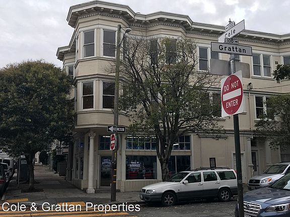3rd image of 1105 Cole St