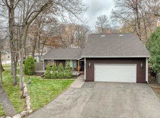 6074 Ridgewood Rd, Mound, MN 55364