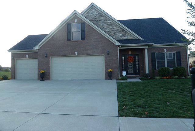 1st image of 2620 Avenue Of The Park