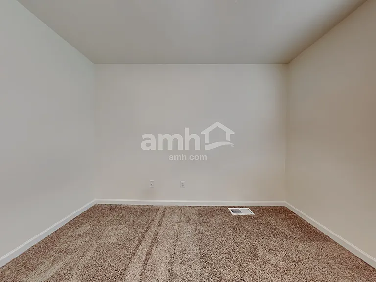 1306 W 16th Ave — Photo 7