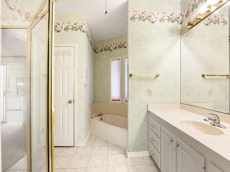 103 Crockett Dr — Photo 23
