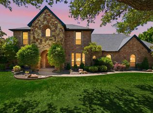 5079 April Ln, Waxahachie, TX 75165