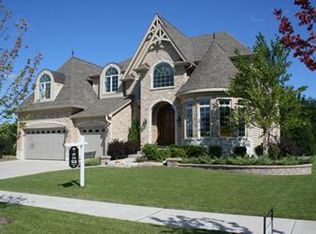 2451 Sharon Ct, Naperville, IL