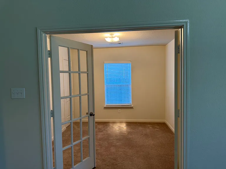 1318 Soap Tree Dr — Photo 6