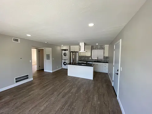 3720 FRUITVALE Ave Photo 1