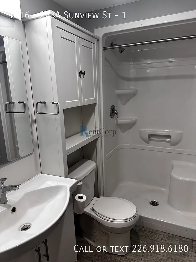 2 bed, 1.0 bath, 582 sqft, $1,900 — Photo 4