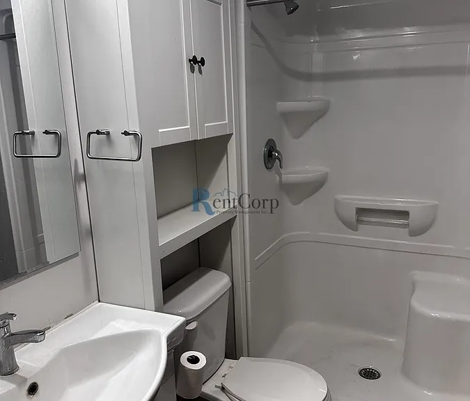 1616 Sunview St #1-258A — Photo 4