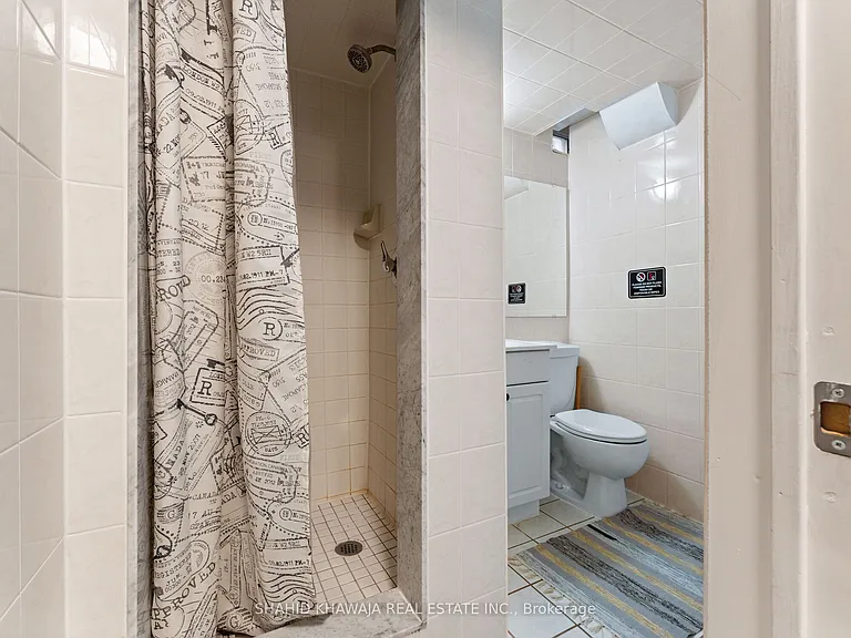 7282 Blackwood Mews — Photo 44