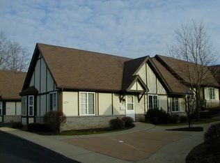 1714 Willow Circle Dr, Crest Hill, IL 60403