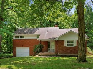 5105 Dewitt Ln, Downers Grove, IL 60515