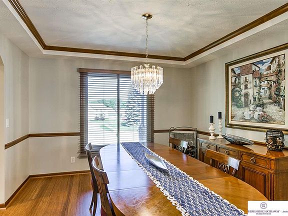 3rd image of 557 N 152nd Avenue Cir