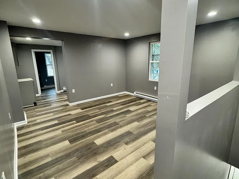 8 N Mill St — Photo 9