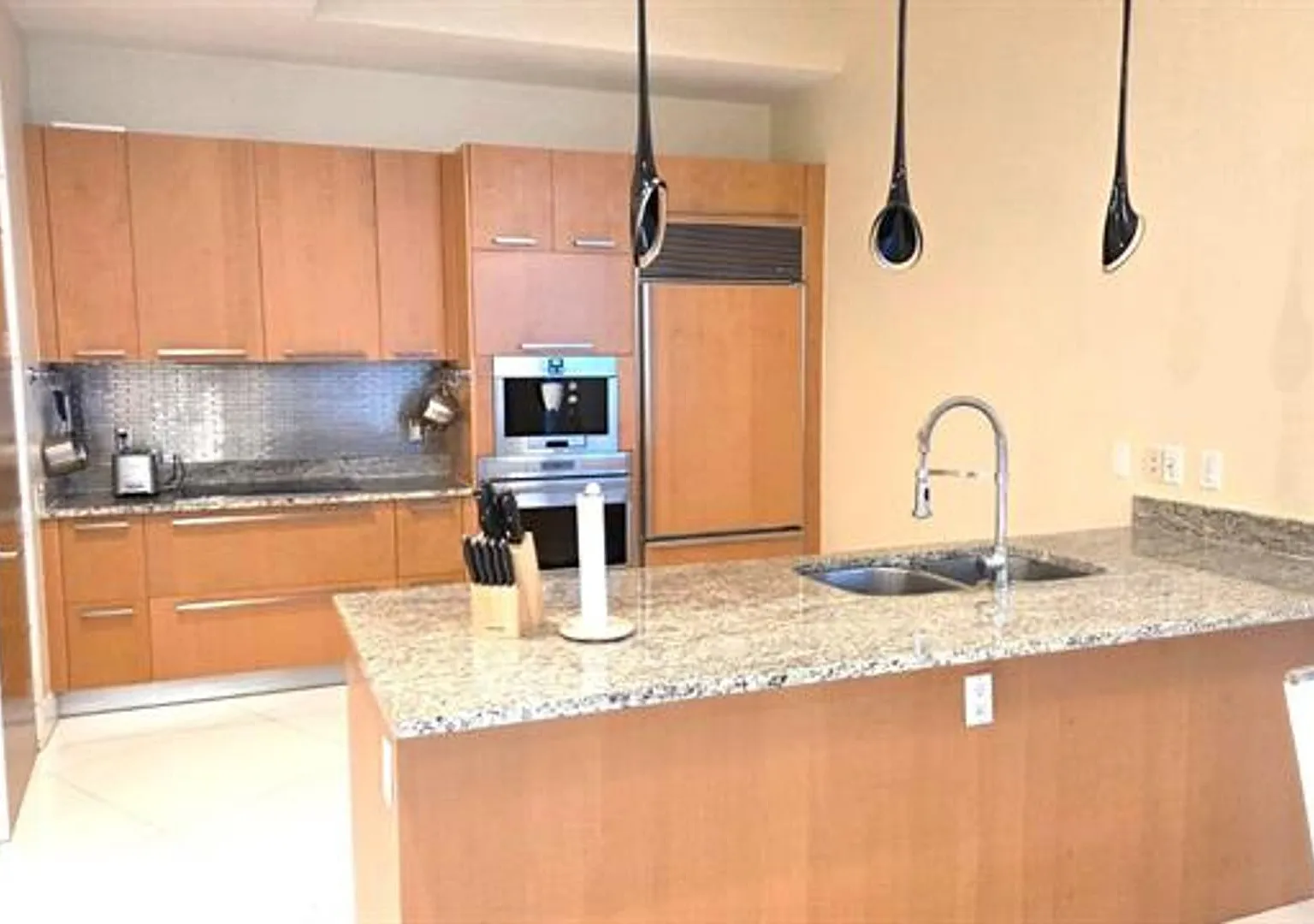 15811 Collins Ave cu-3807, Sunny Isles Beach, FL 33160 — Photo 1