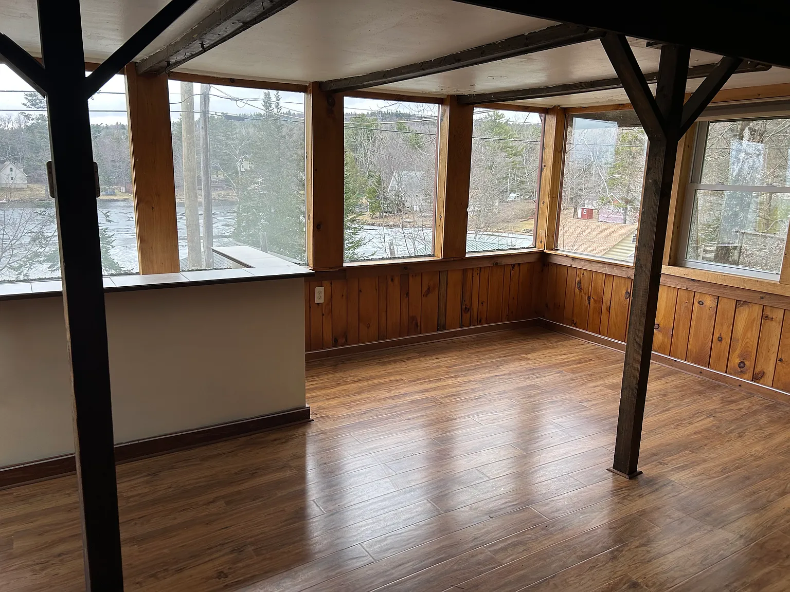 1 bed, 1028 sqft, $1,500 — Photo 1