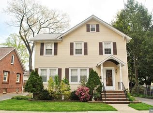 690 Garden St, Maywood, NJ 07607