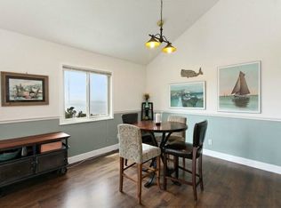 532 Monterey Rd, Pacifica, CA 94044