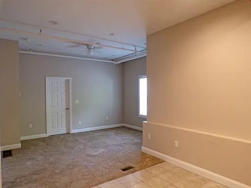 1072 Washington St #3 — Photo 4