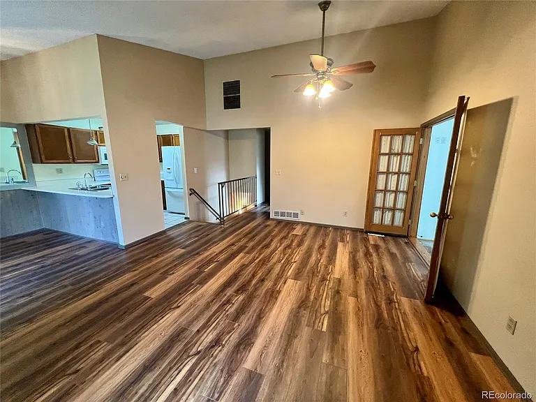 11252 W 102nd Dr — Photo 3