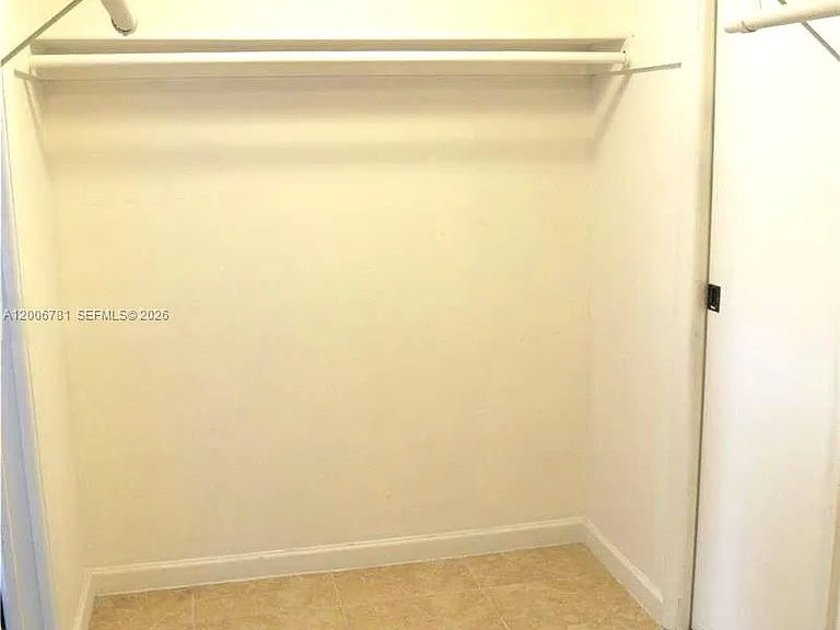 2160 SW 16th Ave #417 — Photo 15