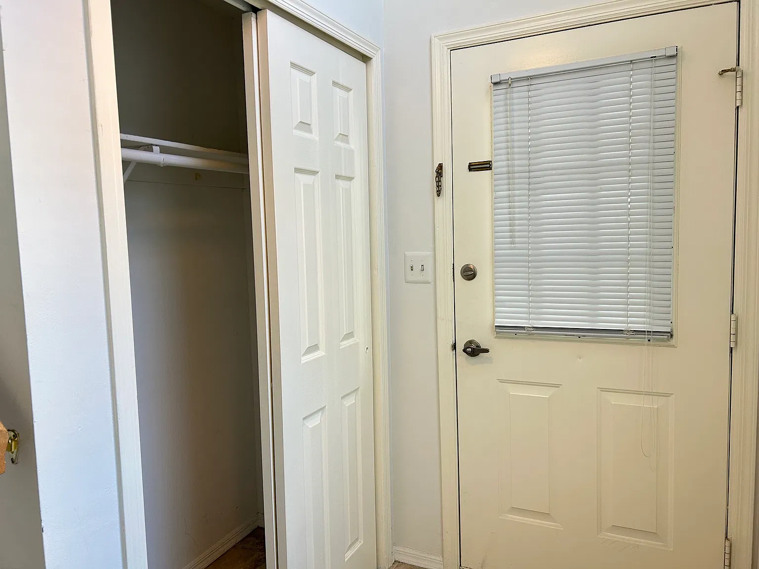 2 bed, 1151 sqft, $2,450 — Photo 4