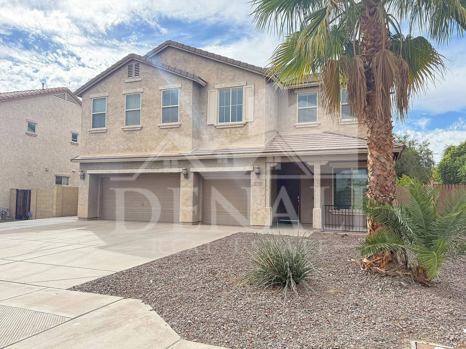 3 bed, 2.5 bath, 2614 sqft, $2,495 — Photo 2