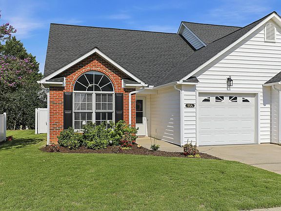 4th image of 55 W Myrtle Dr #A