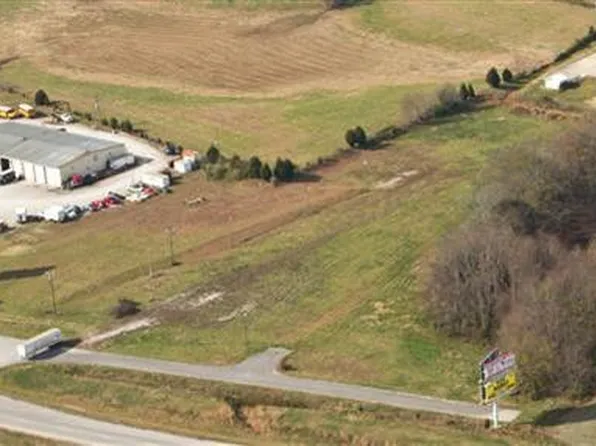 10 Mary Beth Ln, Somerset, KY 42501