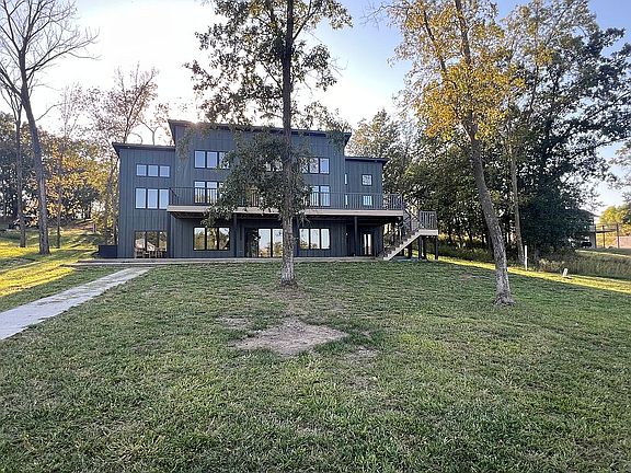 2nd image of 10740 Wildflower Ridge Rd