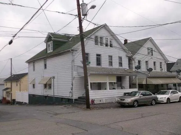 218 N 4th St, West Hazleton, PA 18202