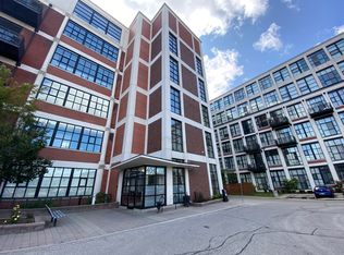 404 King St W #106, Kitchener, ON N2G 4Z9