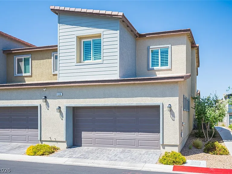 530 Gloster Ave — Photo 30