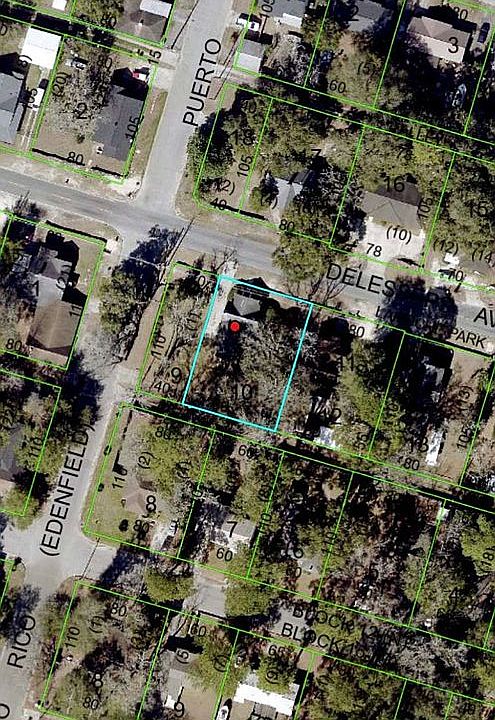 Lot is outlined in teal.