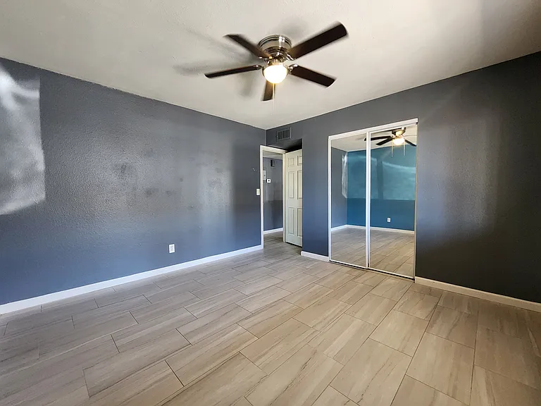 143 S Doran #202 — Photo 11