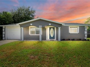 10131 Old Orchard Ln, Port Richey, FL 34668