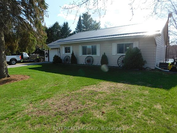 2nd image of 151 Stoco Rd